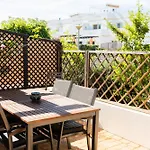 Kika S Apartment- Vale De Centianes דירה *