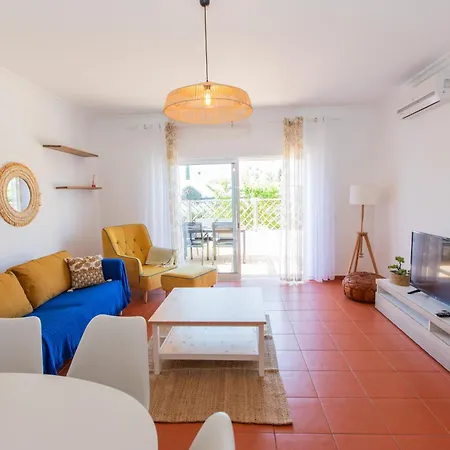 Kika S Apartment- Vale De Centianes Appartement *